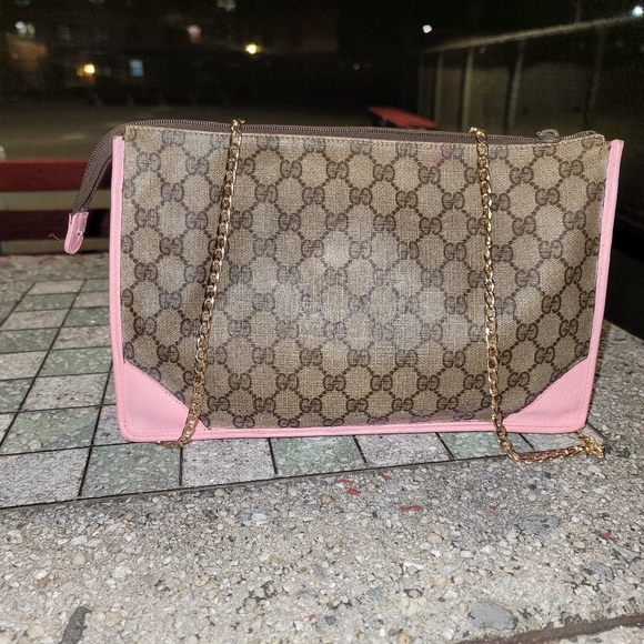 Gucci GG Supreme Interlocking  Clutch  Toiletry Crossbody Bag Authentic Vintage - Picture 3 of 16